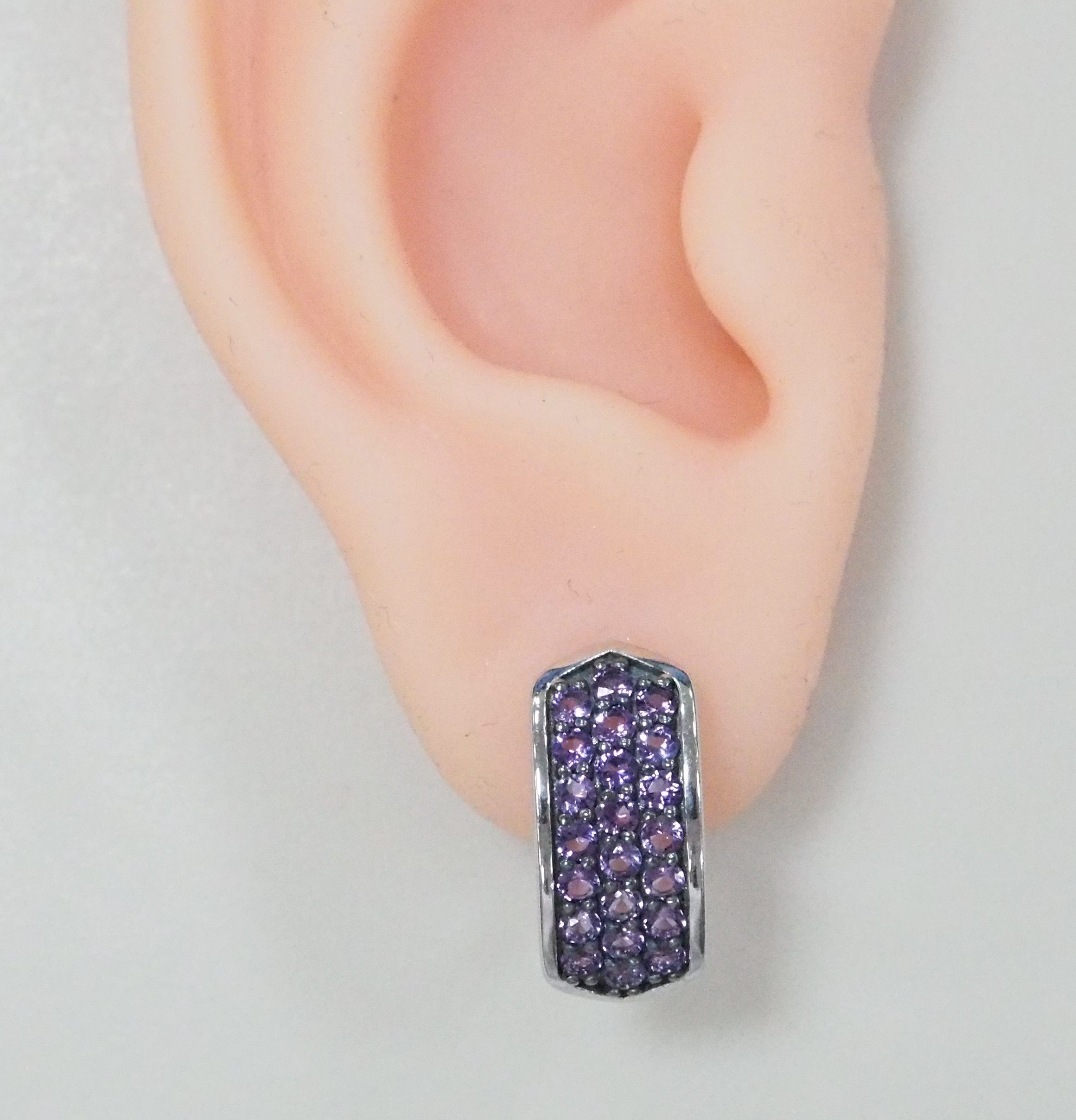 Серебряные серьги с аметистами